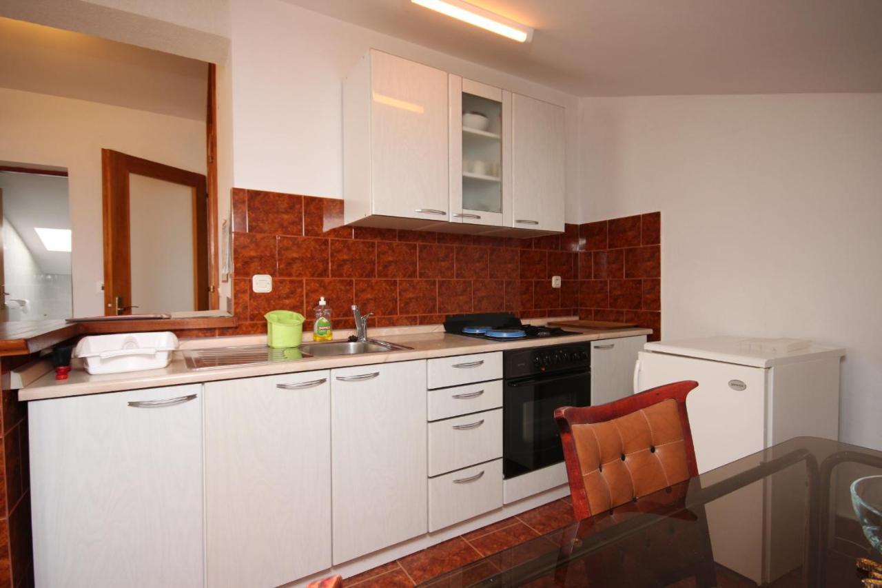 Apartments And Rooms With Parking Space Gradac, Makarska - 6819 กราดัซ ภายนอก รูปภาพ