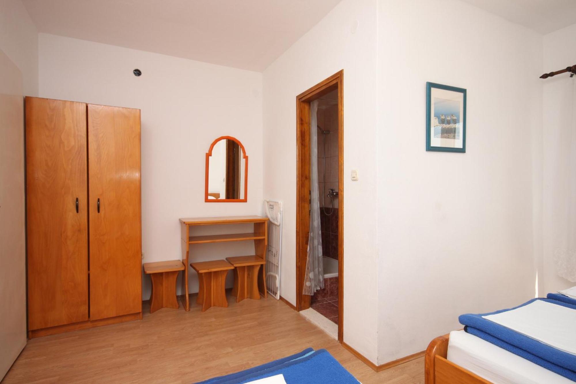 Apartments And Rooms With Parking Space Gradac, Makarska - 6819 กราดัซ ห้อง รูปภาพ